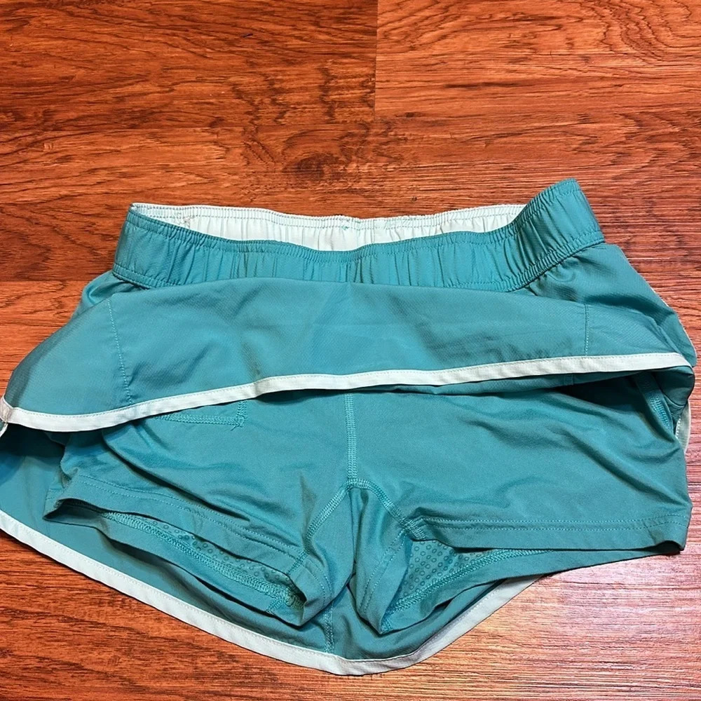 Columbia Omni-Wick Skirt Size Medium - Picture 6 of 10
